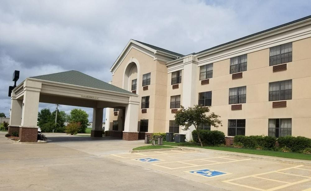 Quality Inn & Suites Muskogee Esterno foto