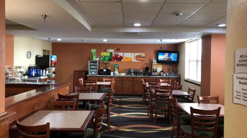 Quality Inn & Suites Muskogee Esterno foto